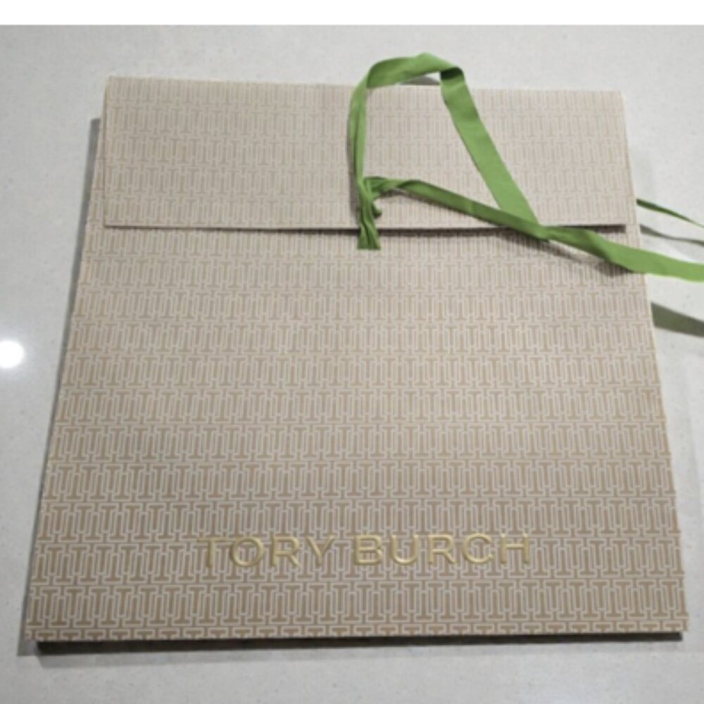 ✨ Tory Burch Logo Clothing Gift Envelope – NEW –‎ Luxury Packaging ✨